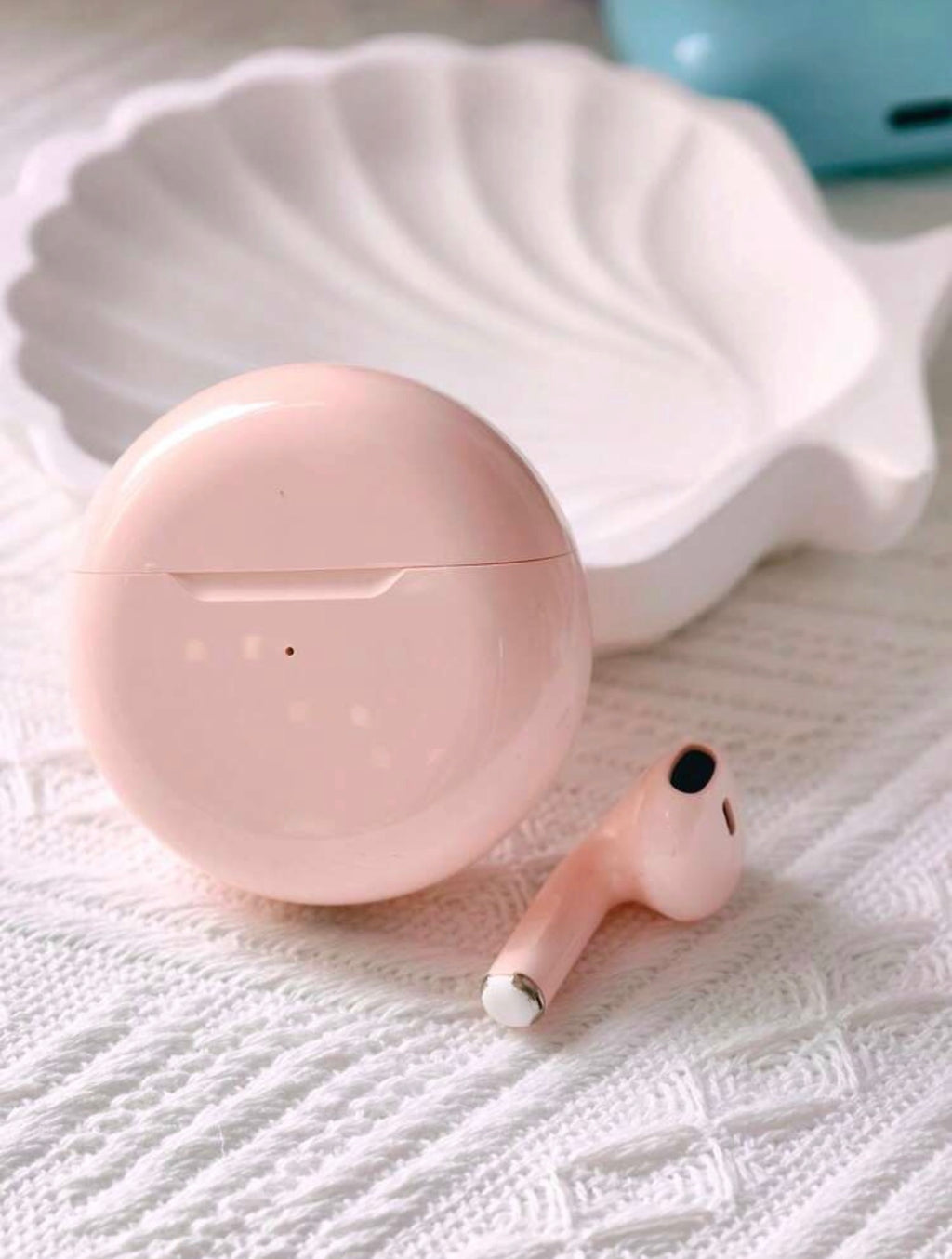 TWS Bluetooth Earphones