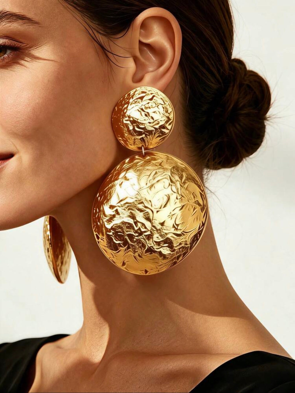 Round Disc Dangle Earrings